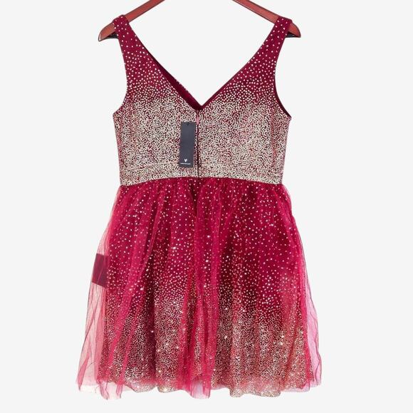 NEW Lulus Women’s Mini Dress Glitter Mesh Red School Dance Cocktail Party Size M - Picture 3 of 10